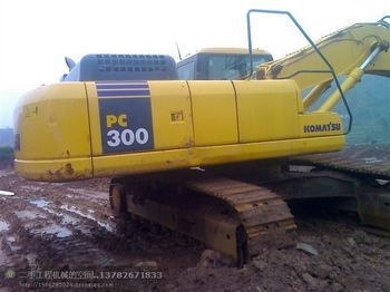 Crawler excavator KOMATSU PC300-7: picture 1