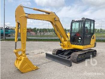 Mini excavator KOMATSU PC56-7: picture 1