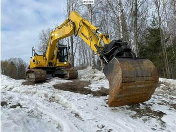 Komatsu PC240LC-8 Excavator SEE VIDEO - Crawler excavator: picture 1