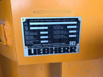 Wheel loader LIEBHERR 556: picture 1