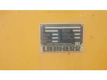 Wheel loader LIEBHERR L576: picture 1