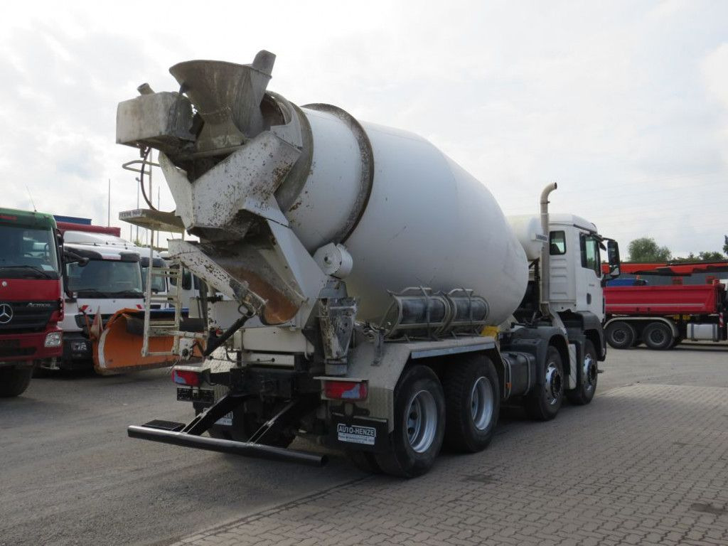 Concrete mixer truck MAN TG-S 32.400 8x4 BB Betonmischer Liebherr 9m³: picture 4