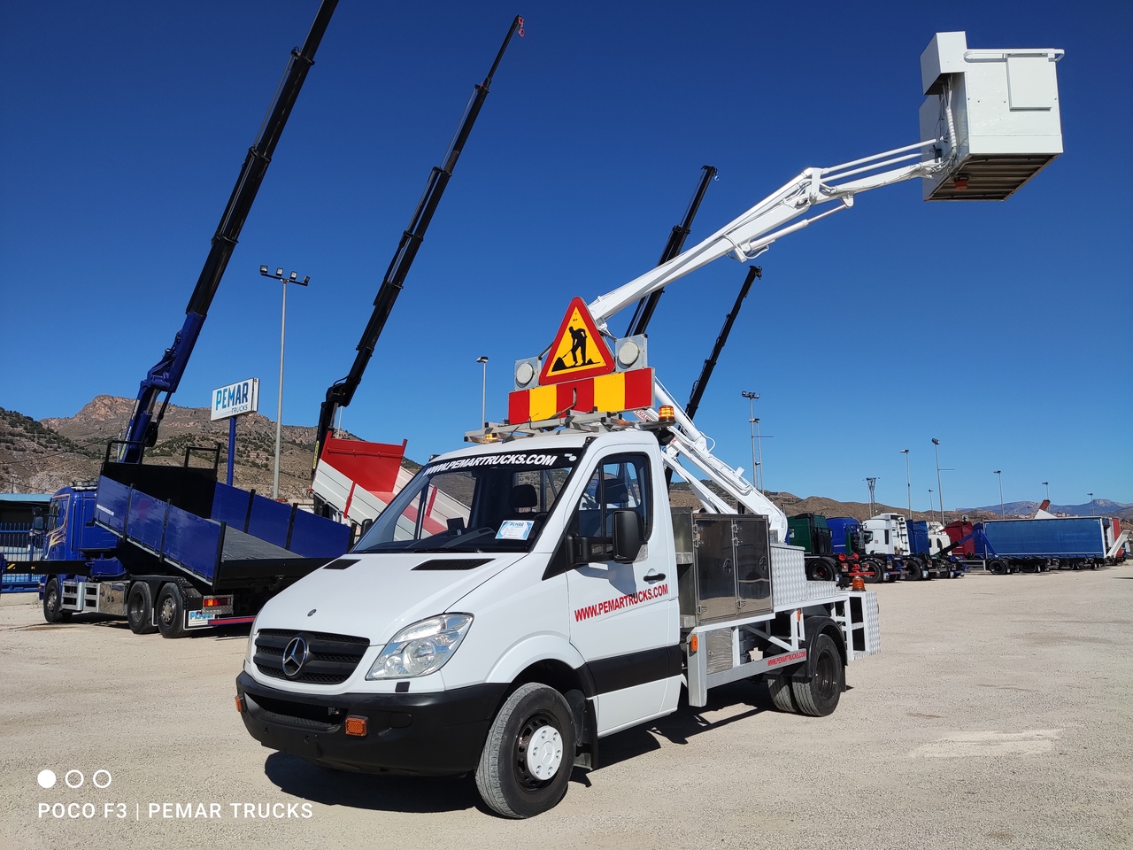 Truck mounted aerial platform MERCEDES-BENZ 516 CDI CESTA ELEVADORA, 160 cv: picture 16