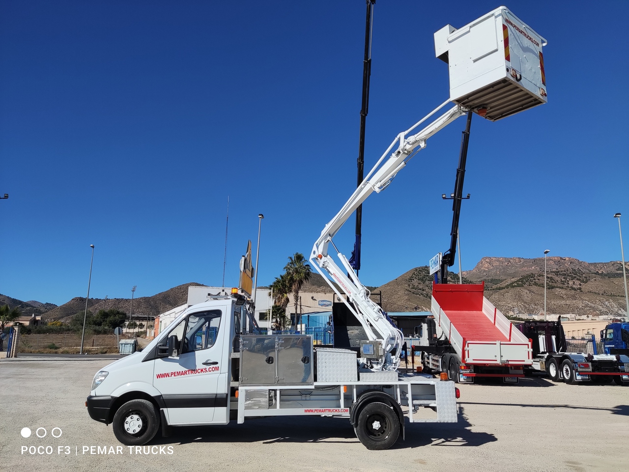 Truck mounted aerial platform MERCEDES-BENZ 516 CDI CESTA ELEVADORA, 160 cv: picture 17
