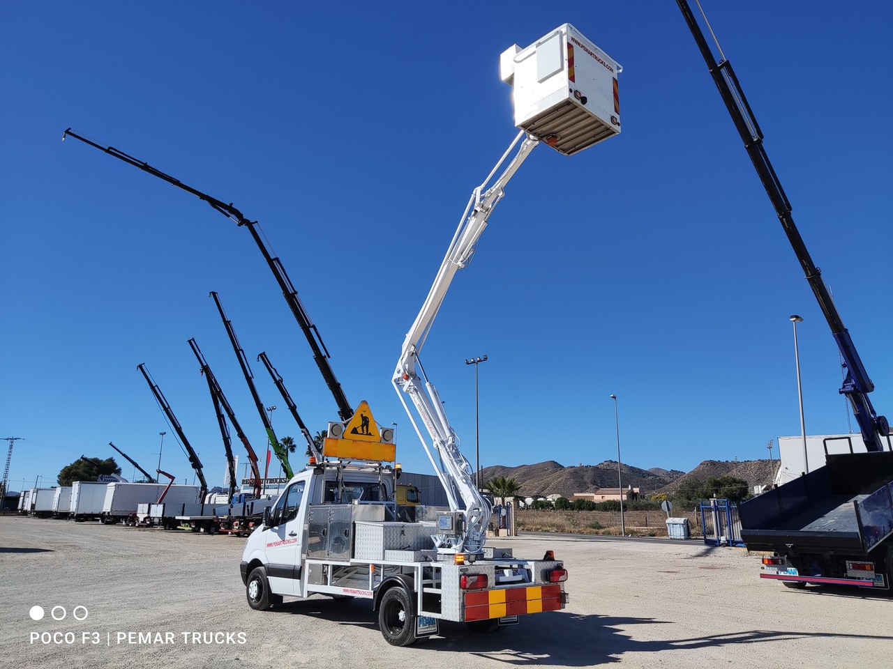Truck mounted aerial platform MERCEDES-BENZ 516 CDI CESTA ELEVADORA, 160 cv: picture 10