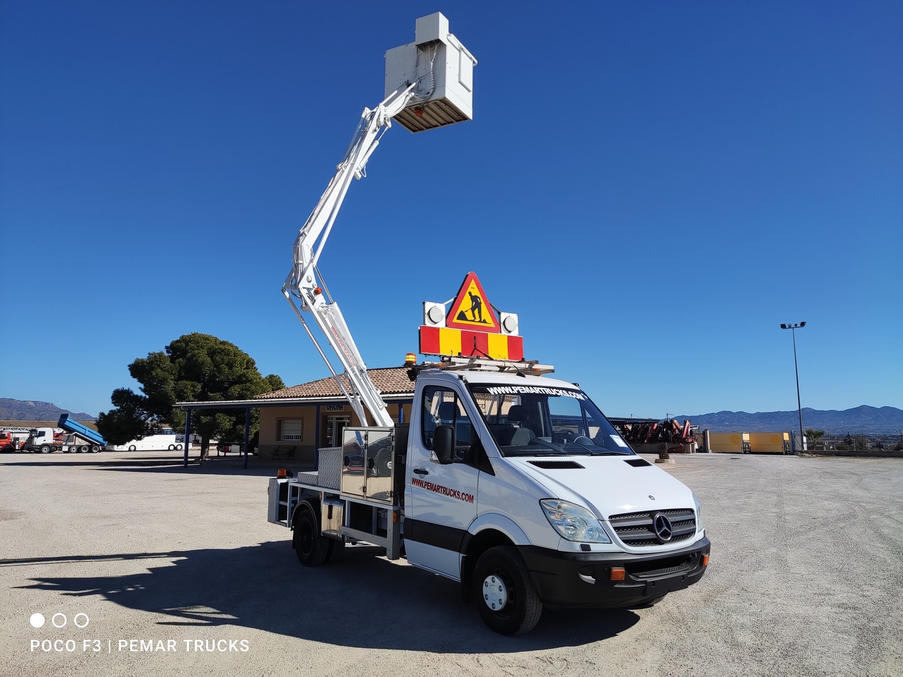 Truck mounted aerial platform MERCEDES-BENZ 516 CDI CESTA ELEVADORA, 160 cv: picture 14