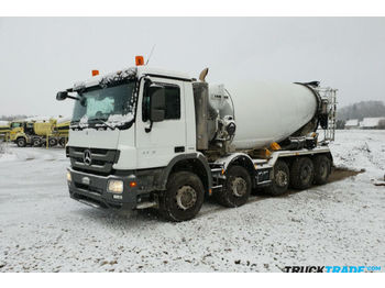 Concrete mixer truck Mercedes-Benz 4448 Betonmischer 10x4: picture 1