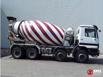 Concrete mixer truck Mercedes-Benz Actros 3235: picture 3