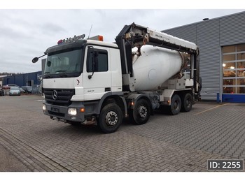 Concrete mixer truck Mercedes-Benz Actros 3241 Day Cab, Euro 4: picture 1