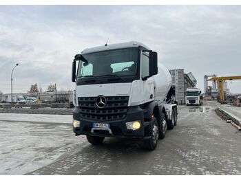 Concrete mixer truck Mercedes-Benz Arosc: picture 1