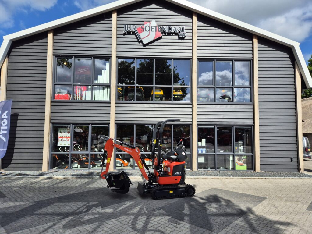 Mini excavator KUBOTA U10-5