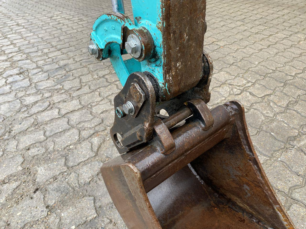 Mini excavator Kobelco SK10SR-2