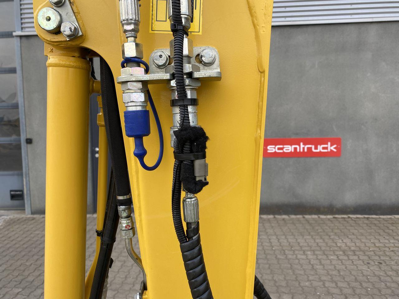 Mini excavator Komatsu PC24MR-5