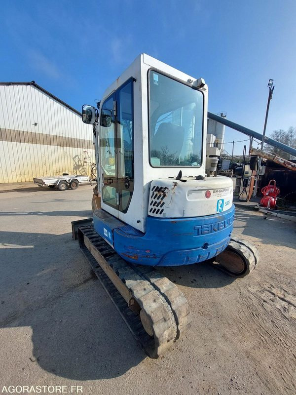 Mini excavator MINI PELLE SUR CHENILLE  TAKEUCHI TB153FR  - 2012 / 8305 HEURES