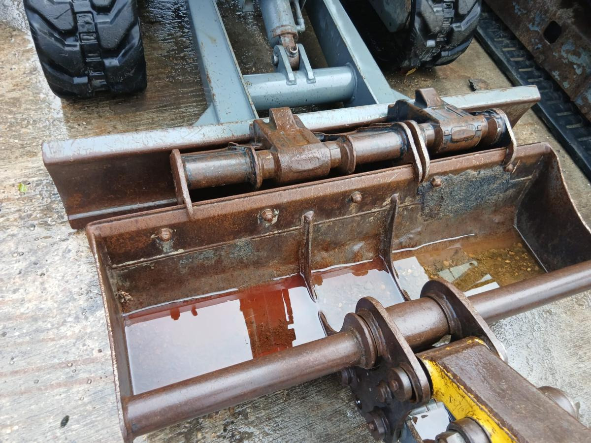 Mini excavator Wacker EZ28