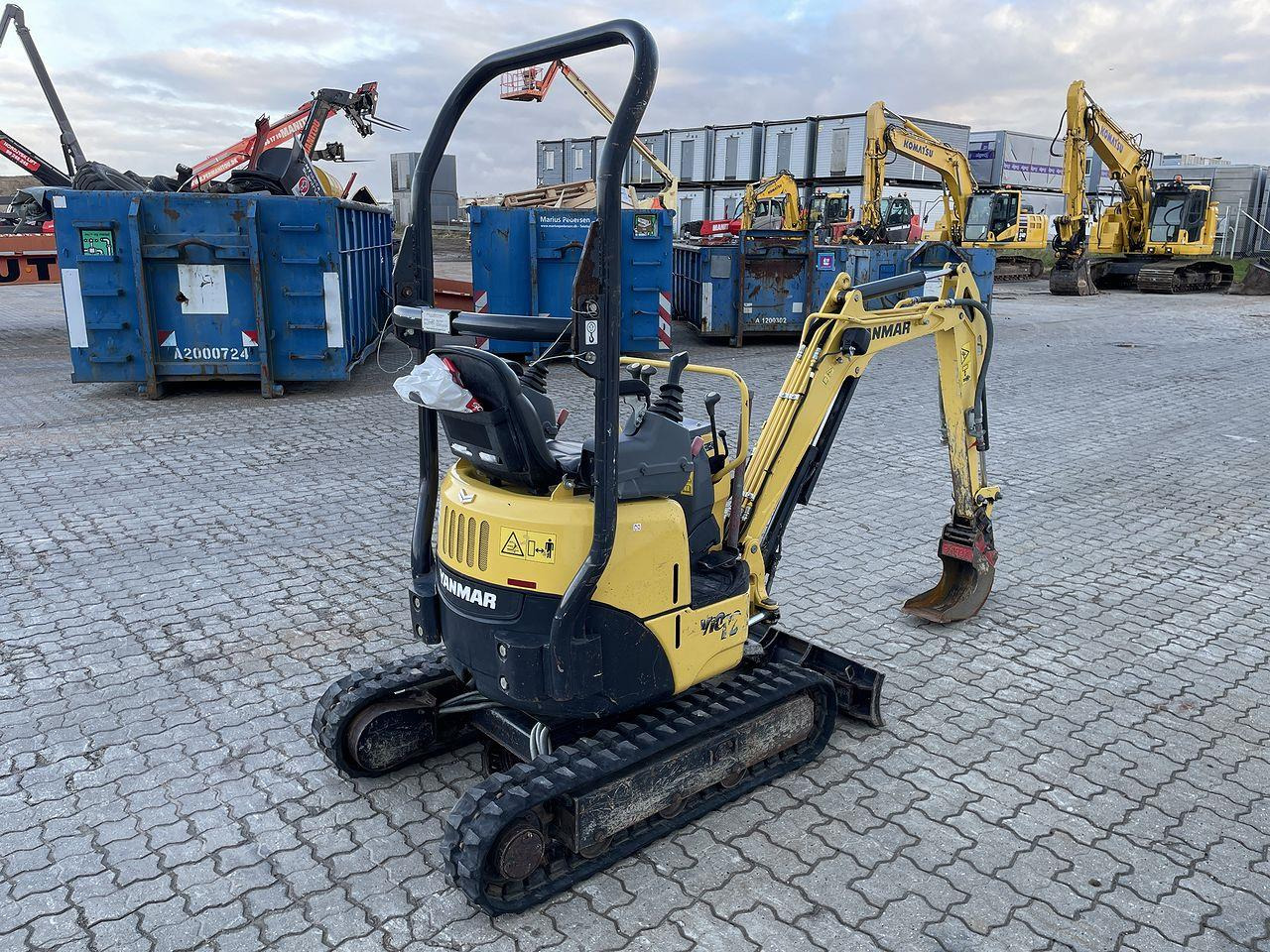 Mini excavator Yanmar VIO12
