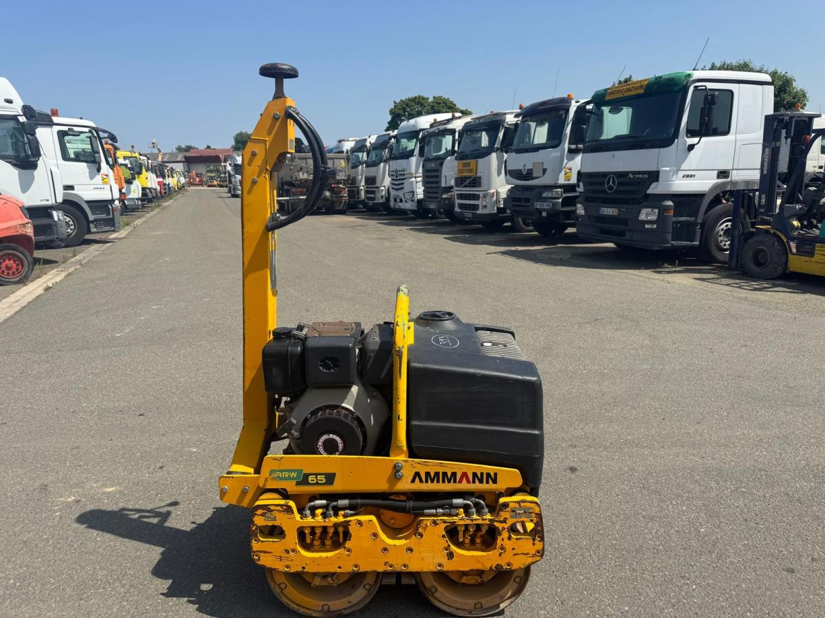 Mini roller Ammann ARW 65 1D42
