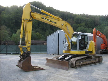 Crawler excavator NEW HOLLAND E235SRLC with blade: picture 1