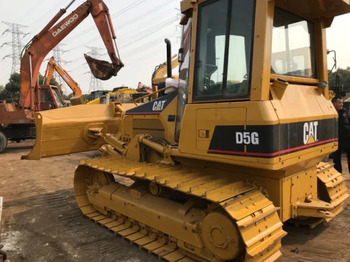 Bulldozer CATERPILLAR D5K