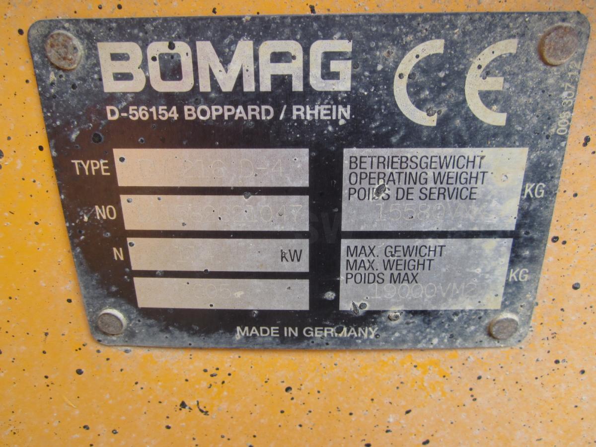 Pneumatic roller Bomag BW216 D-4