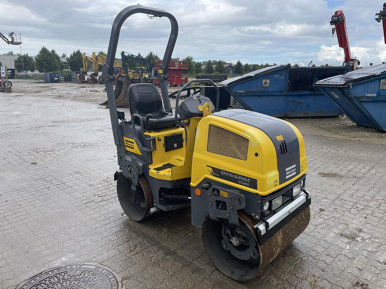 Road roller Atlas Copco CC900