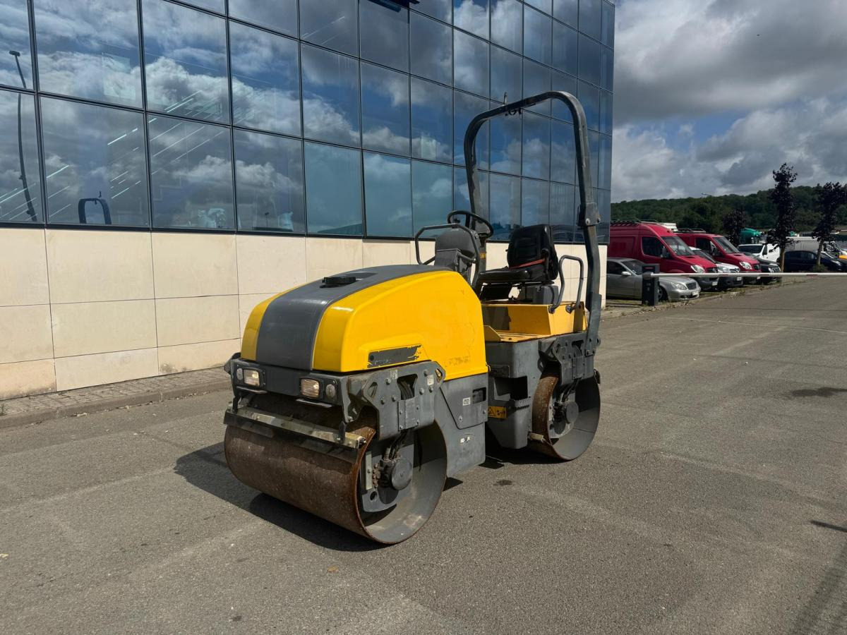 Road roller Dynapac CC1200