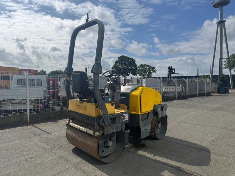 Road roller Dynapac CC1200