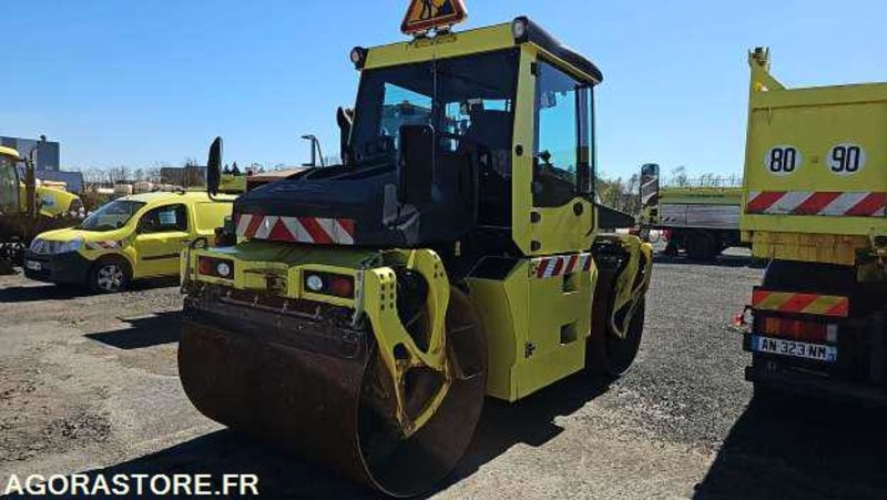 Roller COMPACTEUR A BILLES BOMAG BW174 AP-41-AM / 152-05