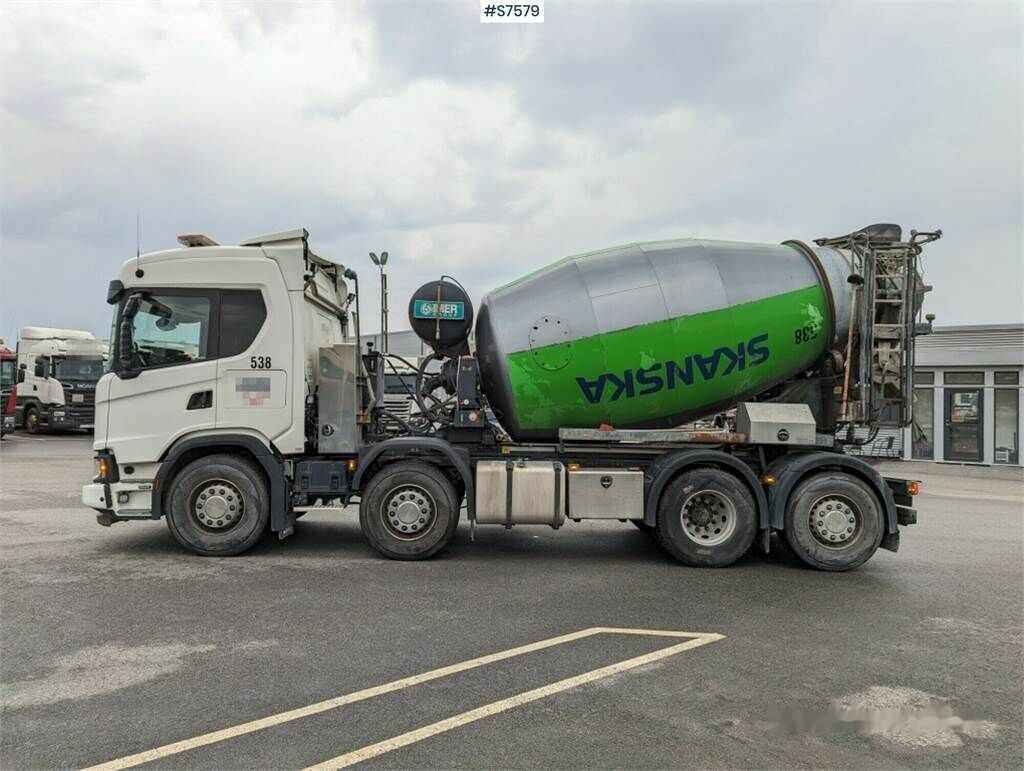 Leasing of Scania G450 8x2 Concrete truck with chute Scania G450 8x2 Concrete truck with chute: picture 45