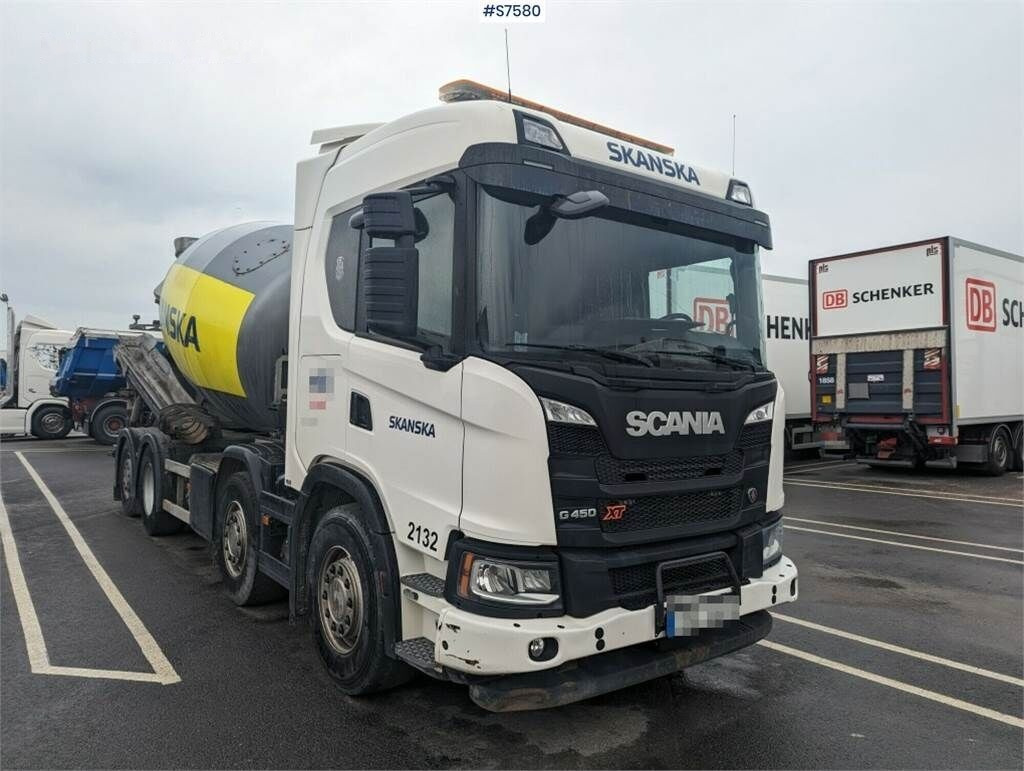 Leasing of Scania G450 8x2 Concrete truck with chute Scania G450 8x2 Concrete truck with chute: picture 6