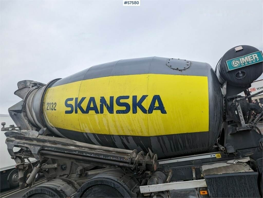 Leasing of Scania G450 8x2 Concrete truck with chute Scania G450 8x2 Concrete truck with chute: picture 36