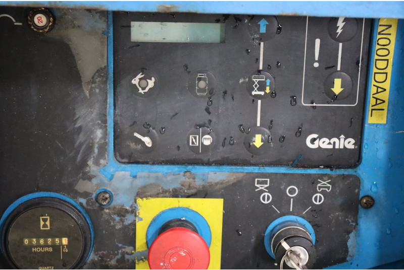 Scissor lift Genie GS2668RT