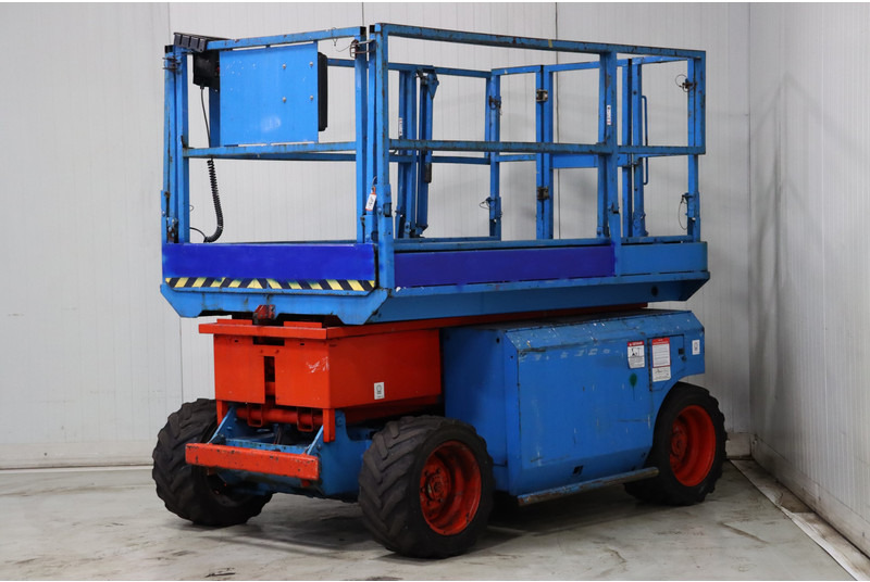 Scissor lift Genie GS2668RT