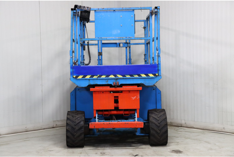 Scissor lift Genie GS2668RT