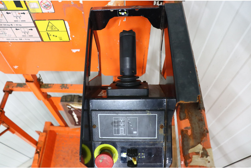 Scissor lift JLG 1932R