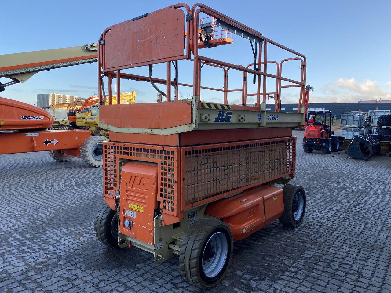 Scissor lift JLG 4069LE
