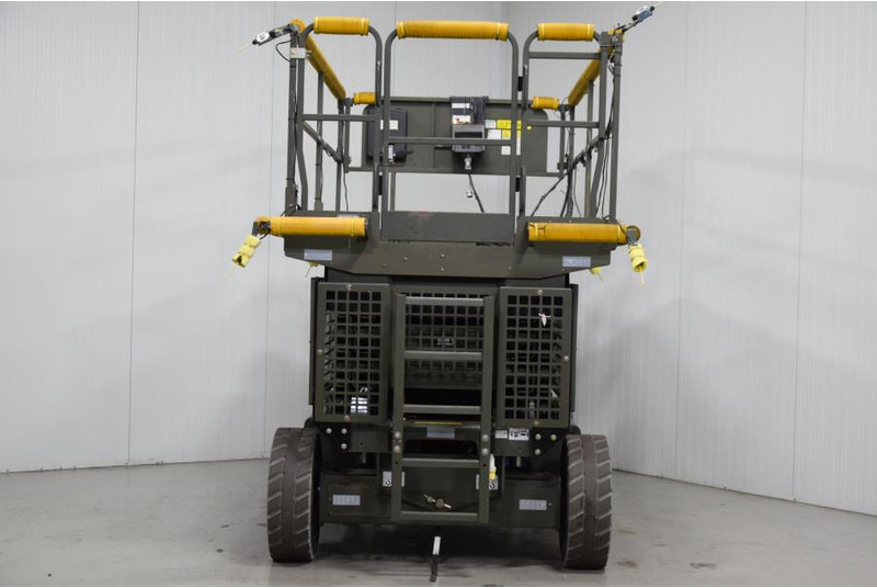 Scissor lift JLG M3369