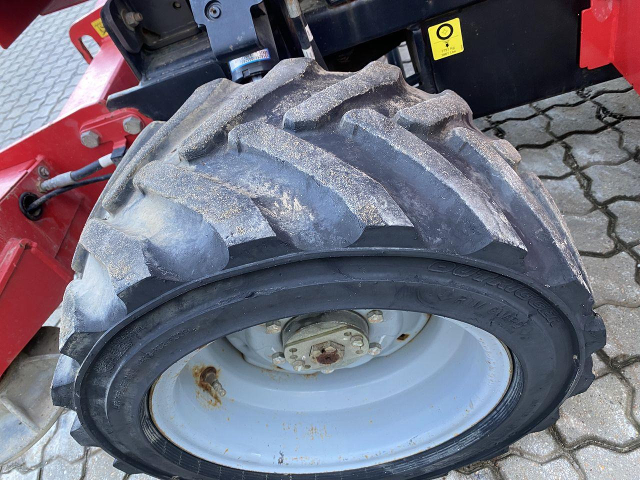 Scissor lift Manitou 140SC