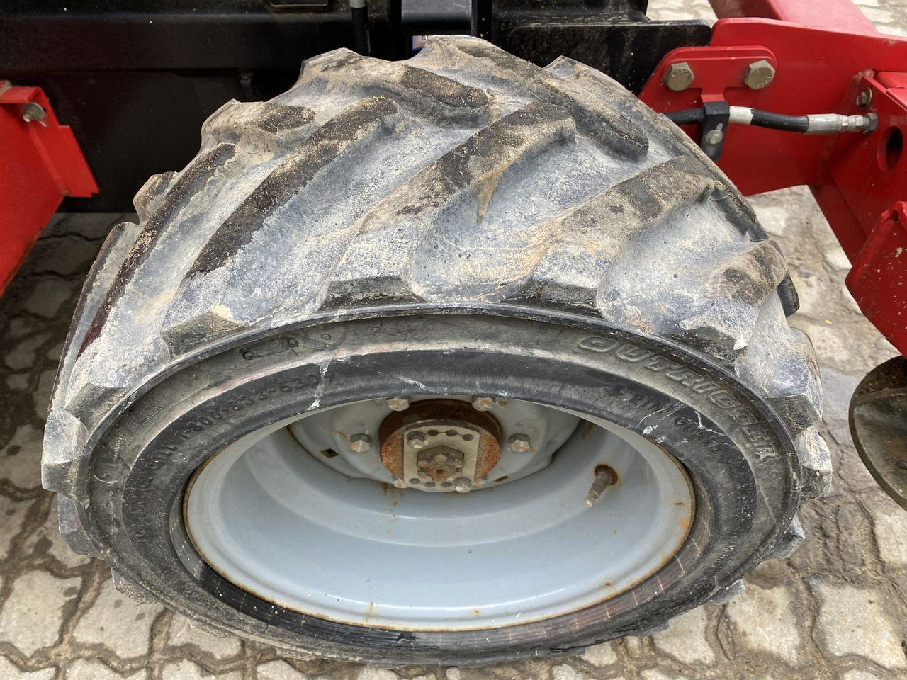 Scissor lift Manitou 140SC