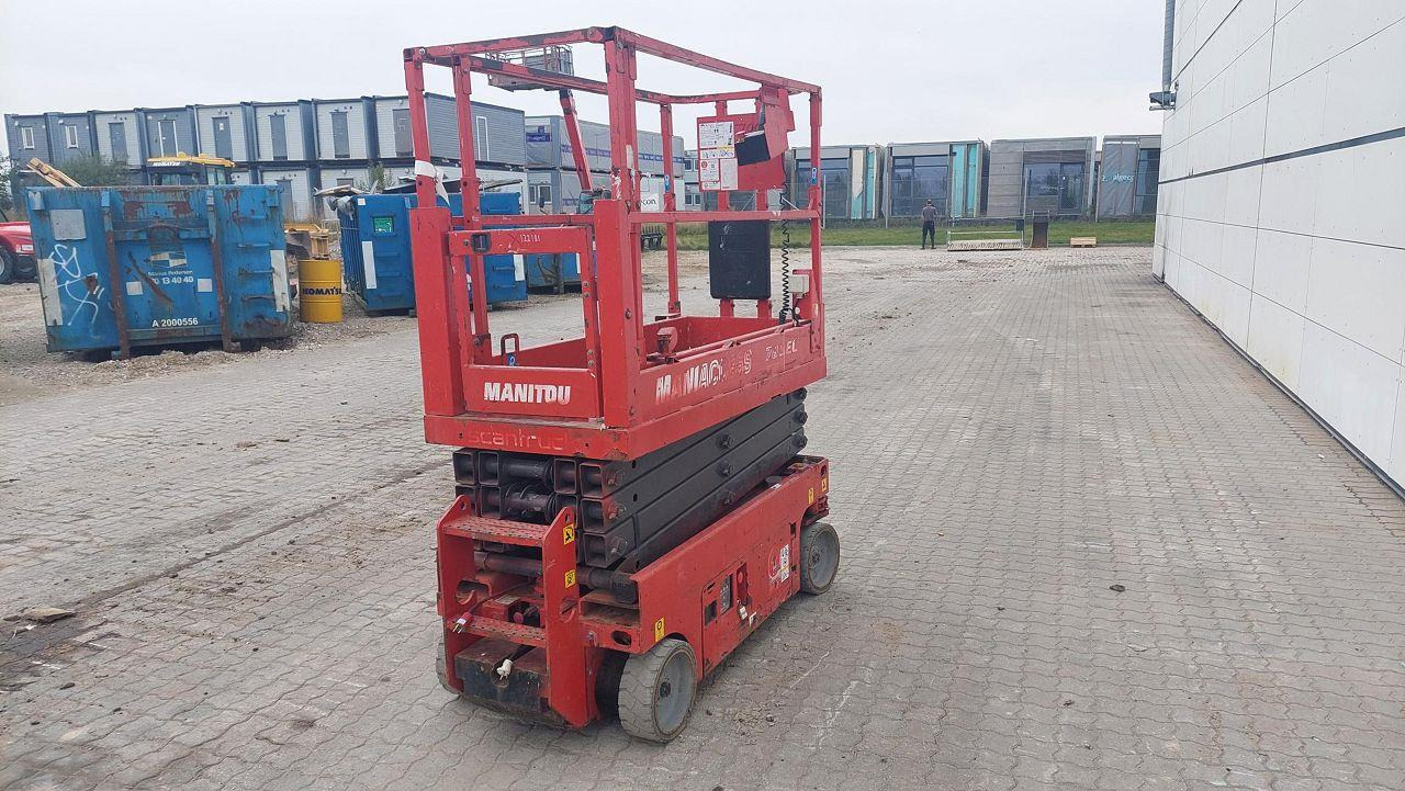 Scissor lift Manitou 78SEC