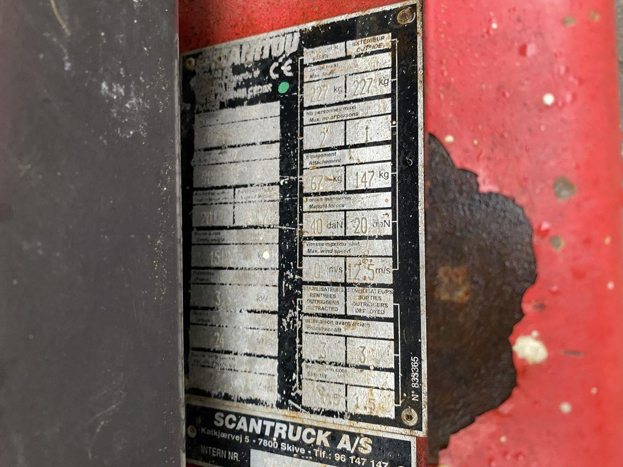 Scissor lift Manitou 78SEC