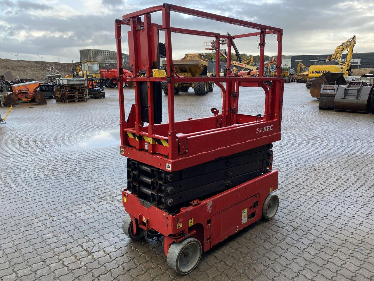Scissor lift Manitou 78SEC