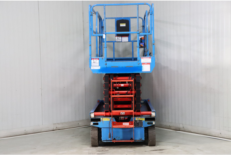 Scissor lift Mantall XE140W