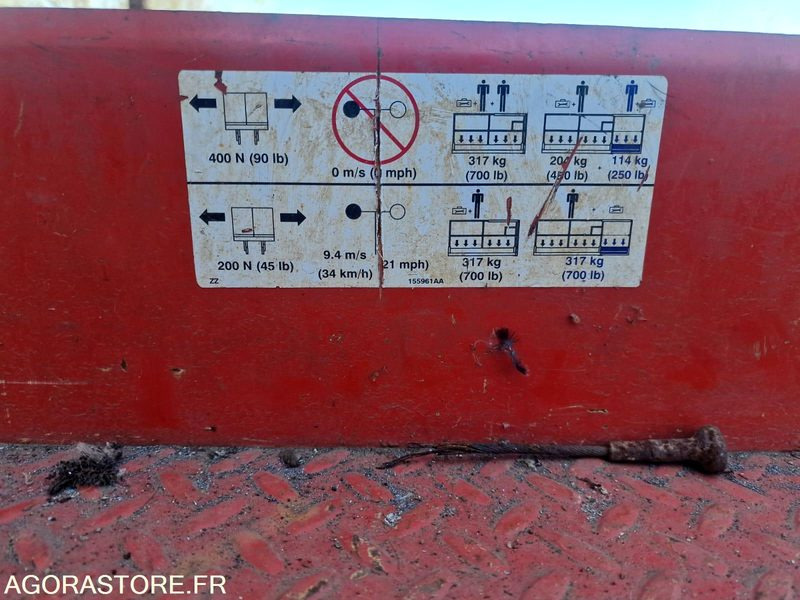 Scissor lift NACELLE ELECTRIQUE CISEAUX SKYJACK SJ4632 11.75M
