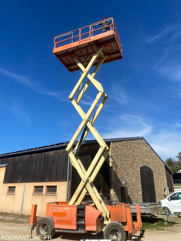 Scissor lift Nacelle JLG 3394RT