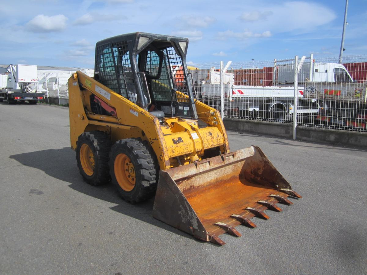 Skid steer loader Bobcat S130
