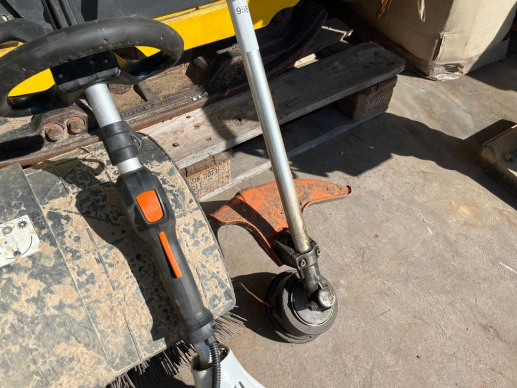 Construction machinery Stihl Kombimotor KM 131 R Kleinteile