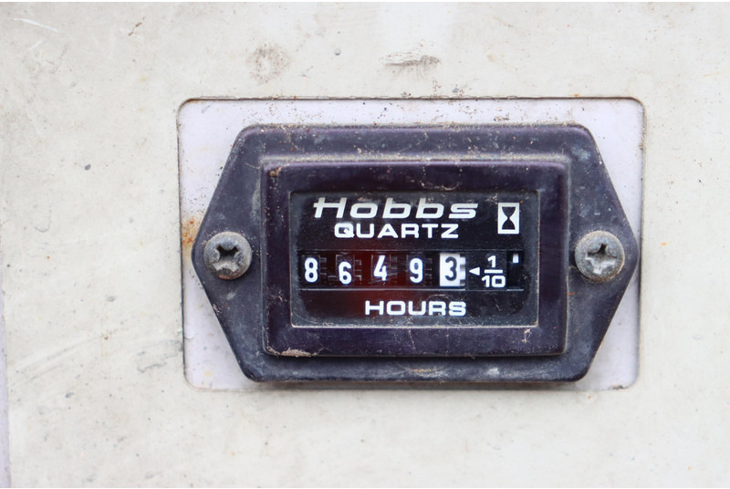 Telescopic boom Aichi SR210