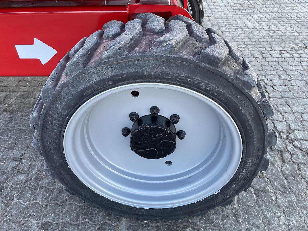 Telescopic boom Manitou 280TJ