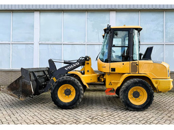 Wheel loader VOLVO